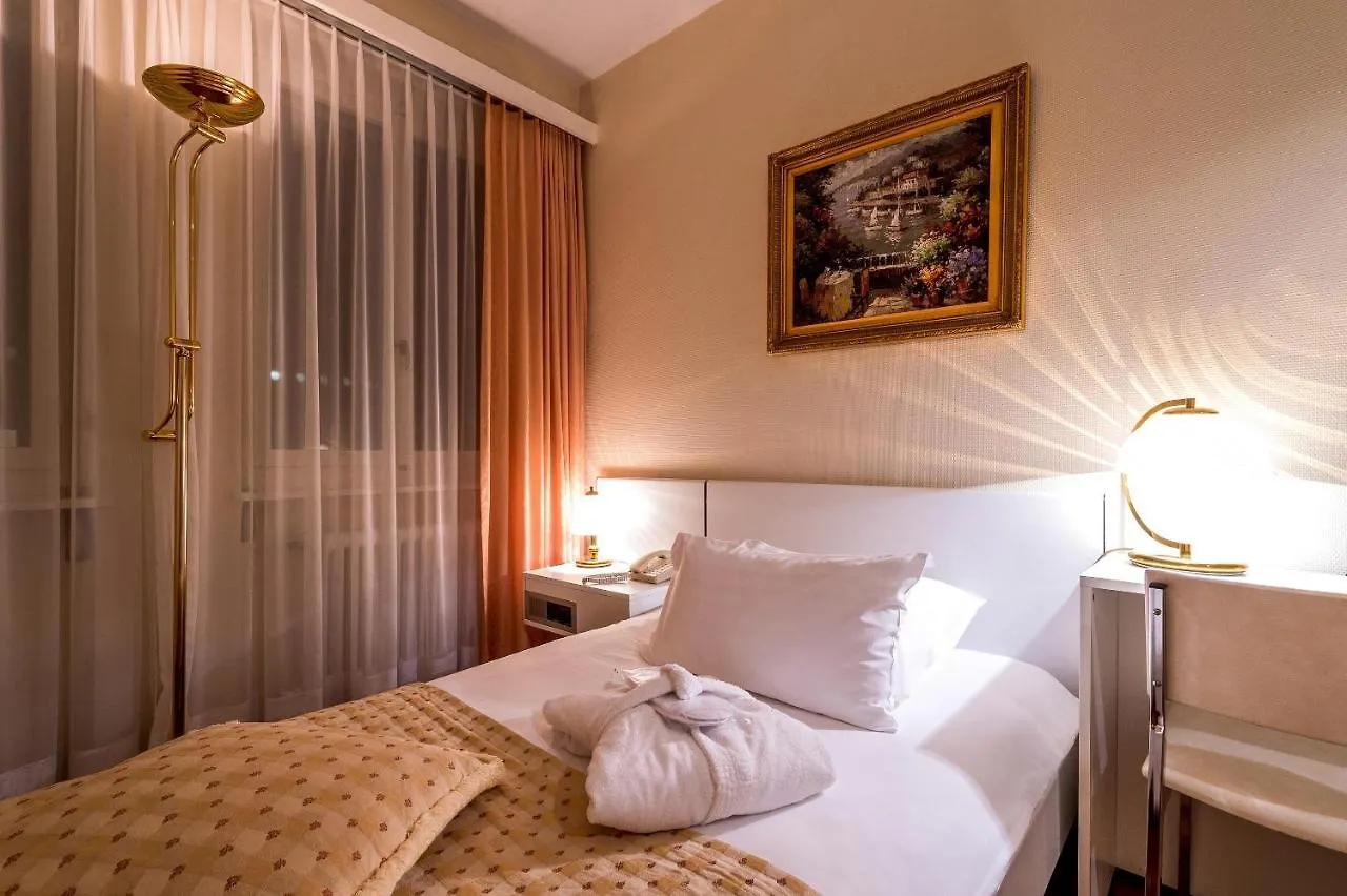 Hotel Century Cenevre
