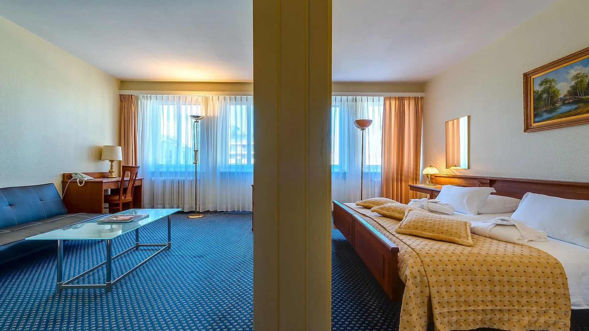 Hotel Century Cenevre İsviçre
