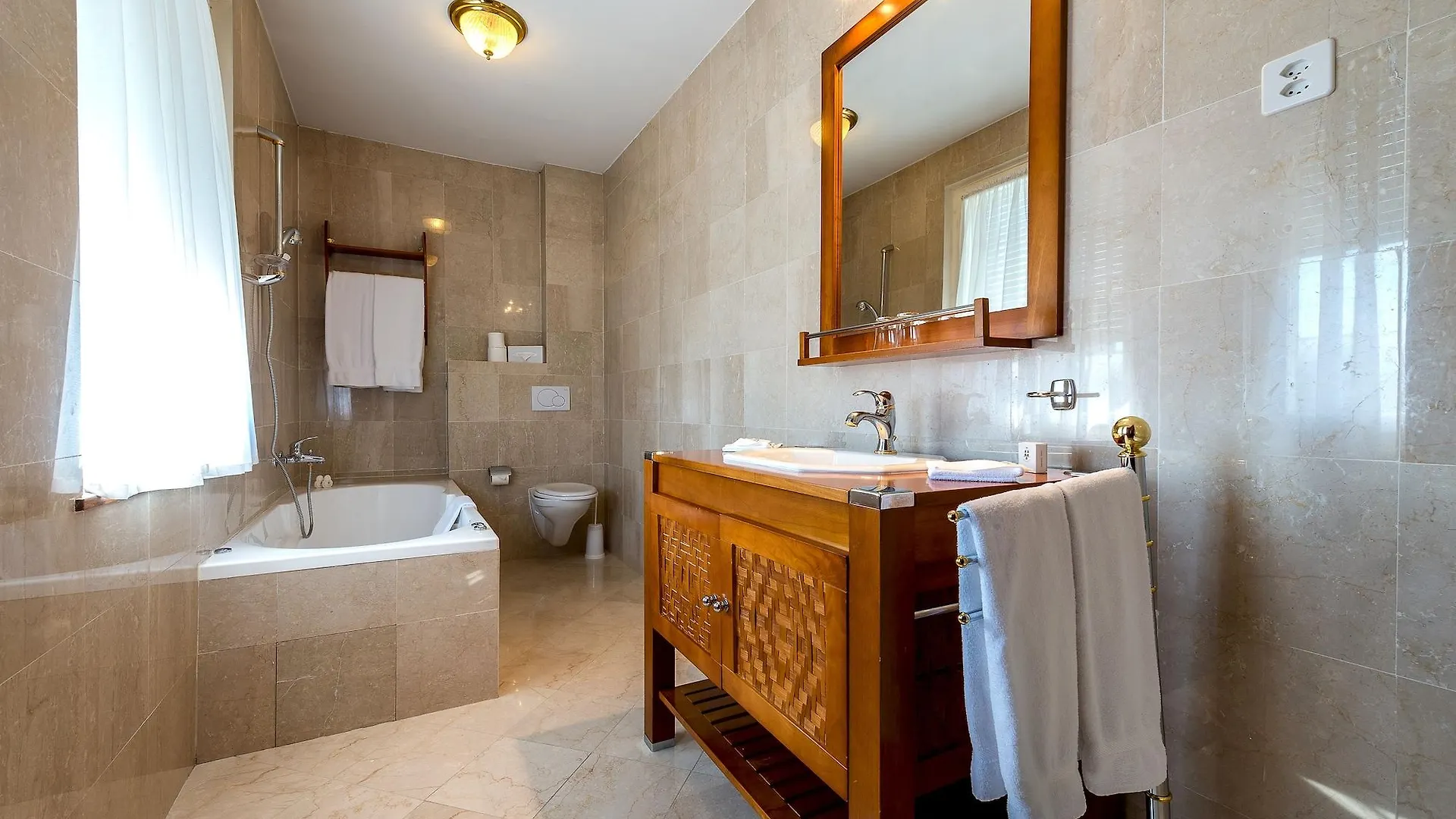 Hotel Century Cenevre
