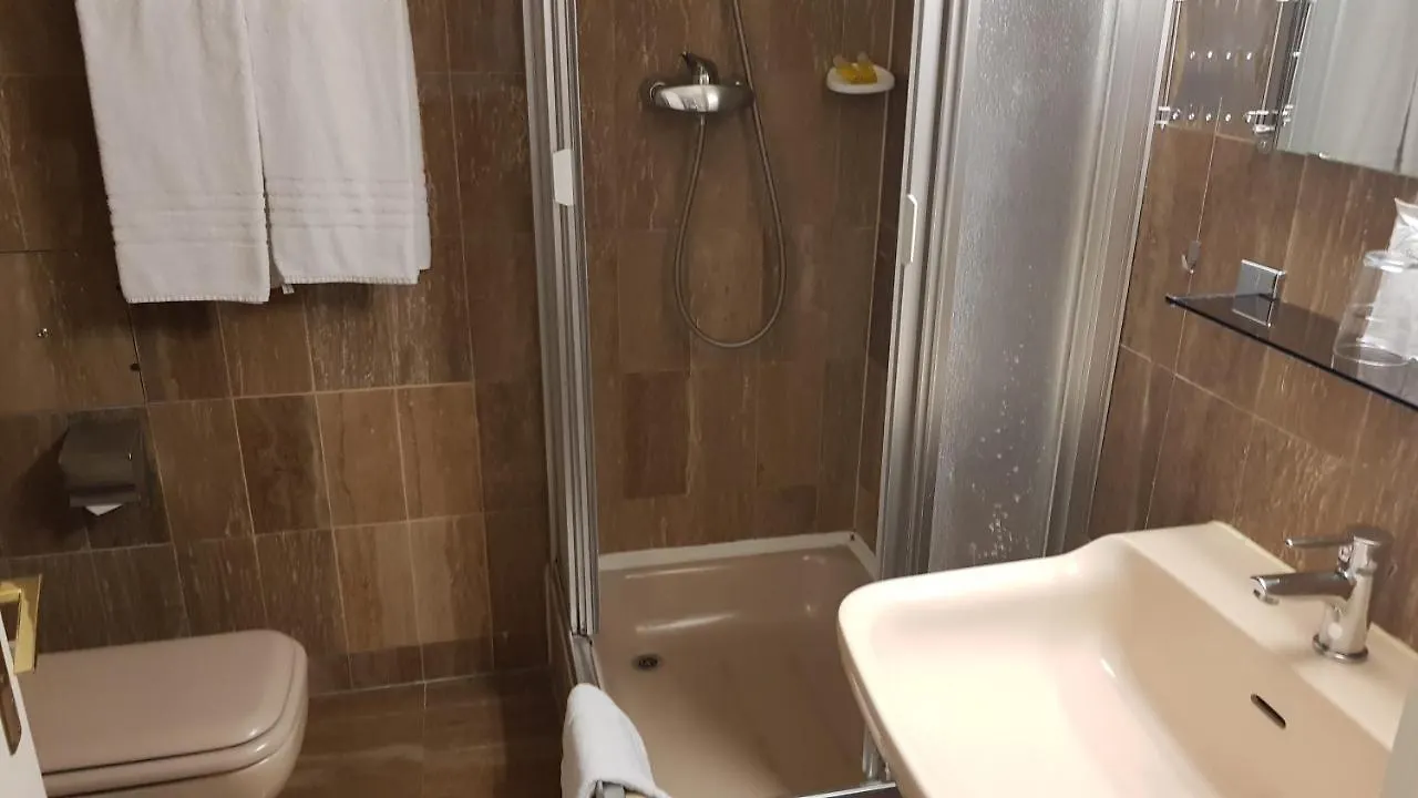 Hotel Century Cenevre