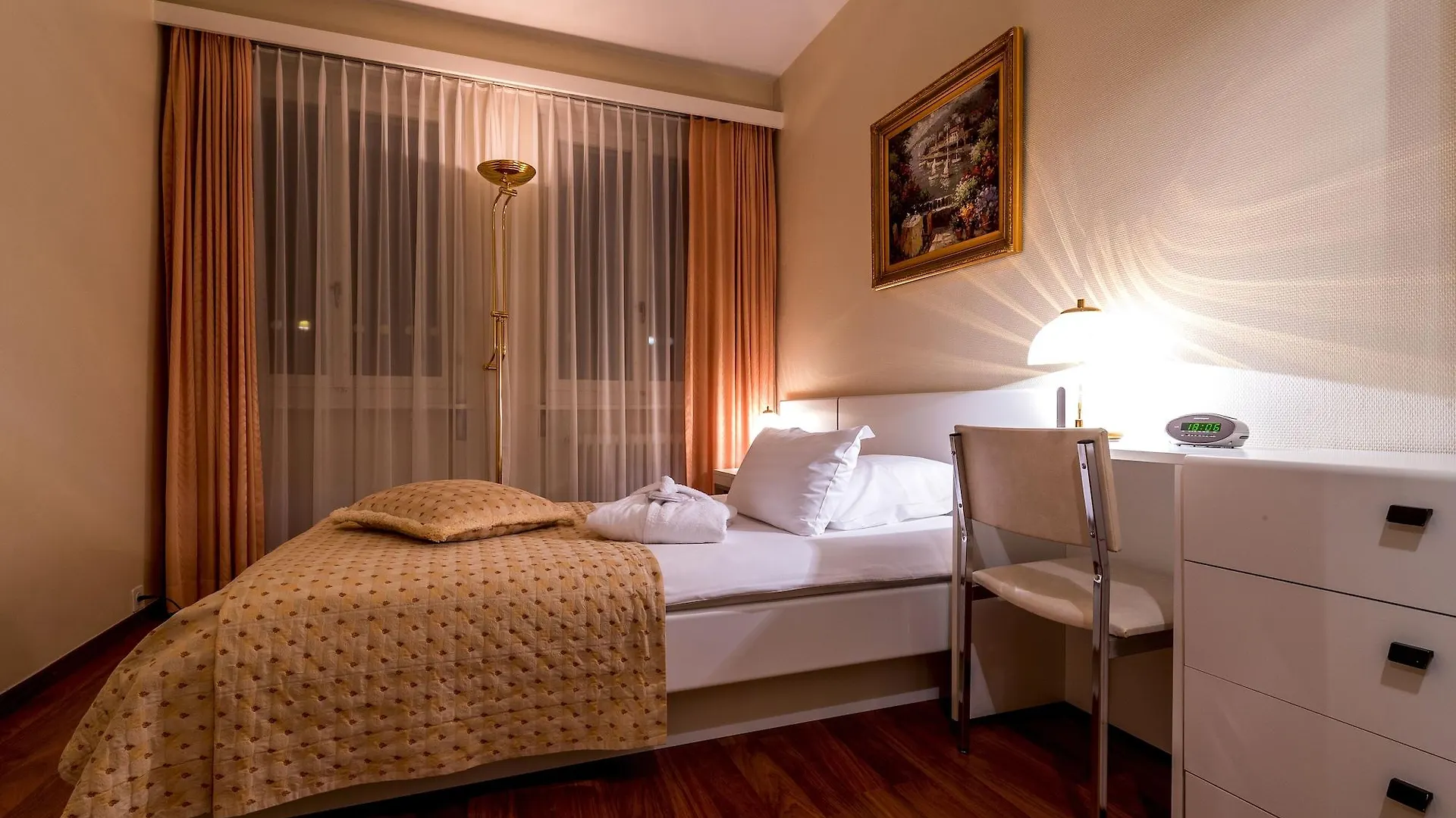Hotel Century Cenevre