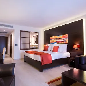 Melia Llana & Hotel Santa María