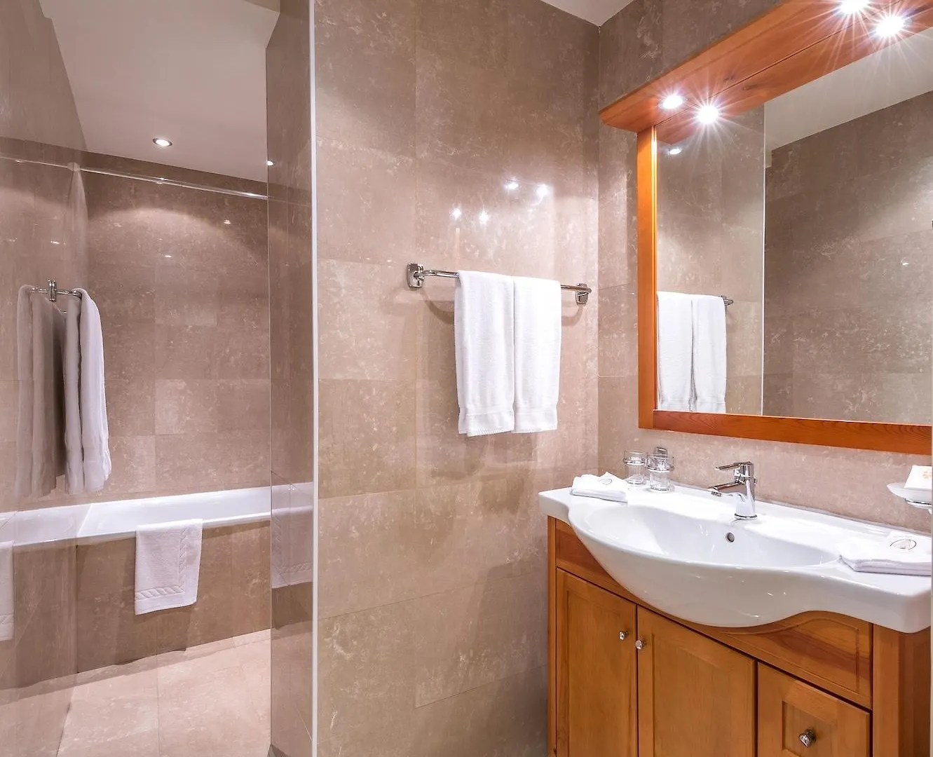 Hotel Century Geneva