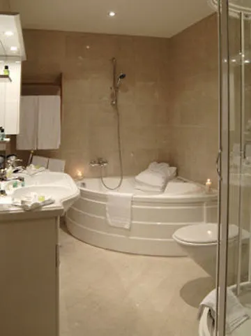 ****  Hotel Century Ginebra Suiza